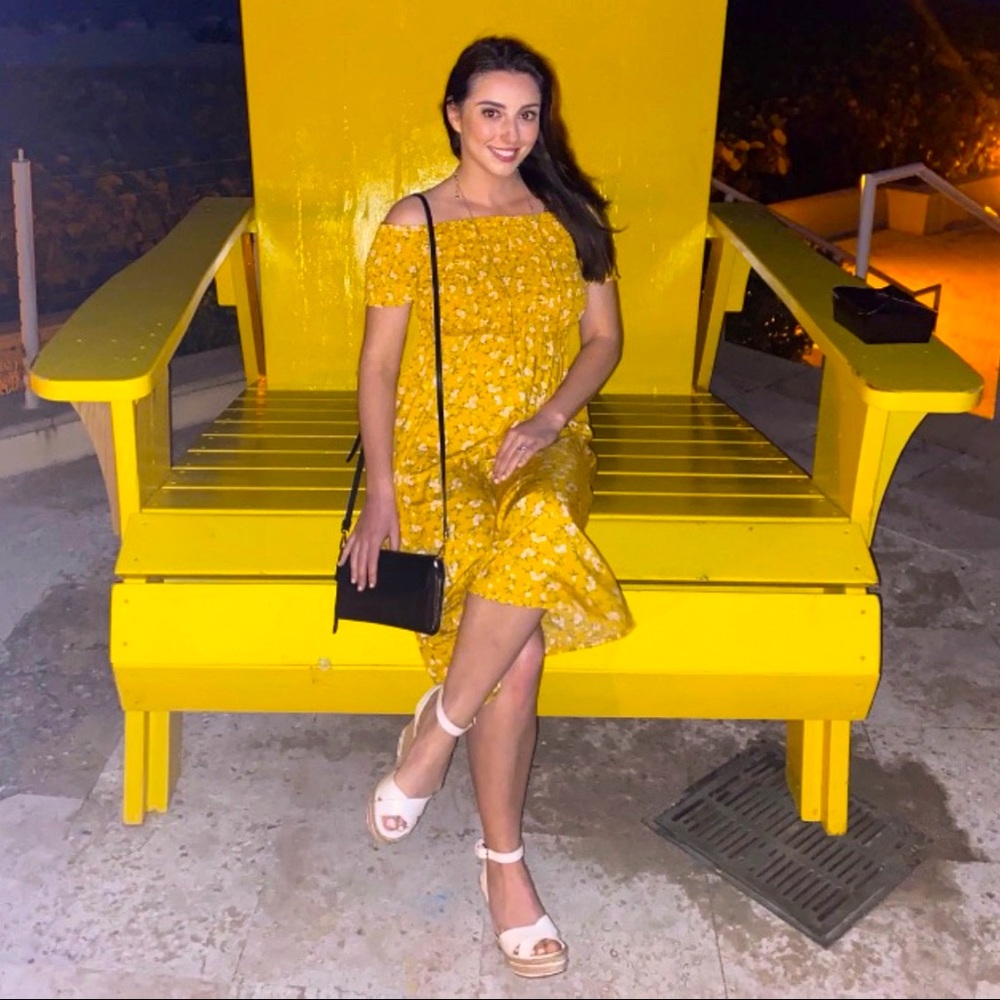 Meet your Posher, Deana